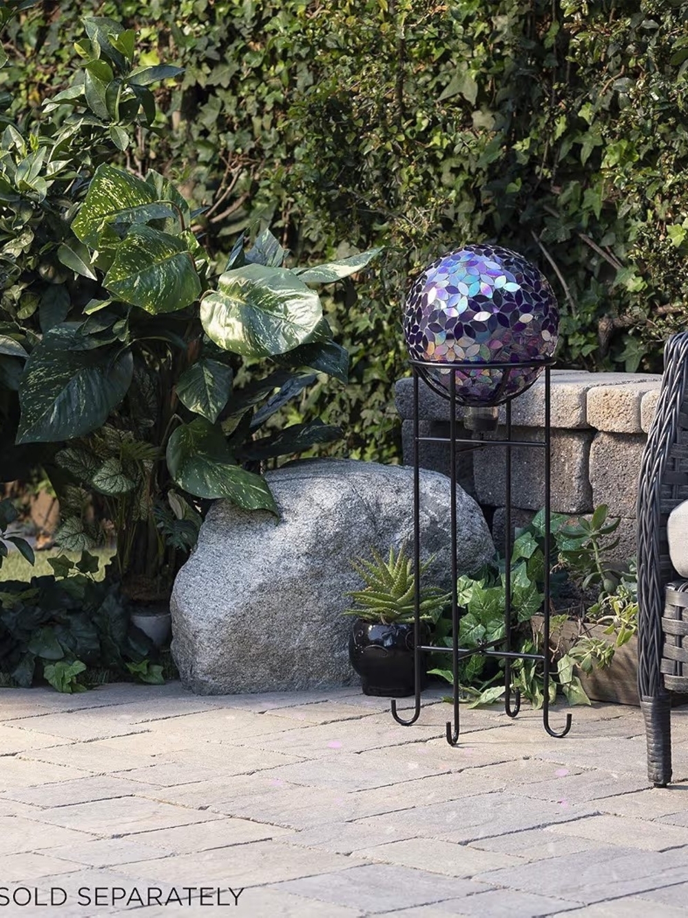 Alpine Corporation 10" Purple Mosaic Glass Gazing Globe – New in Box Garden Yard - Picture 3 of 10